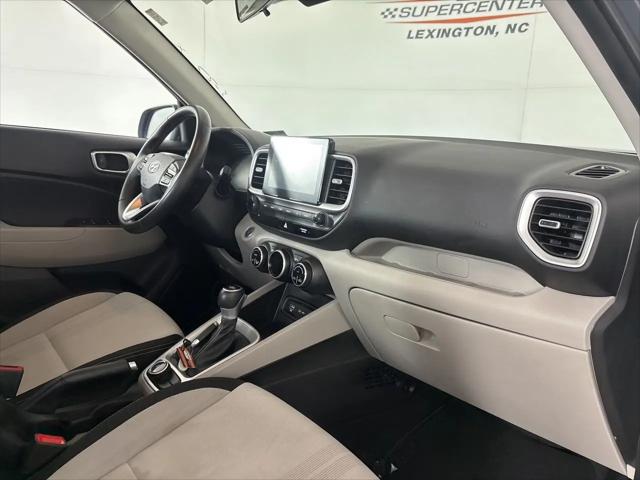 2025 Hyundai Venue SEL
