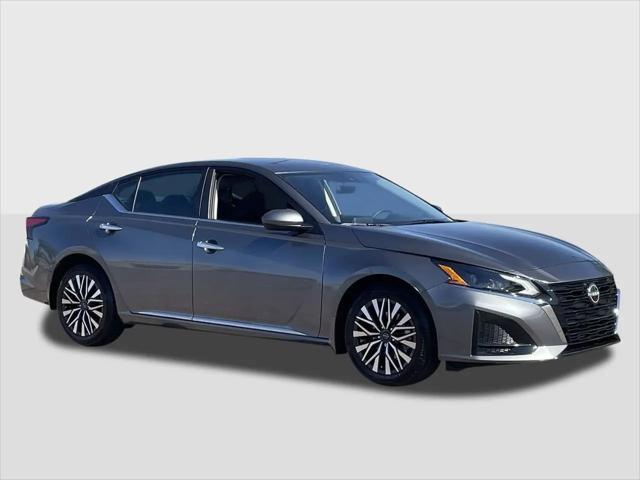 2026 Nissan Altima SV FWD