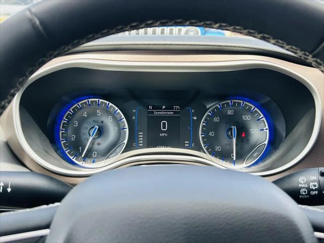 2023 Chrysler Voyager LX