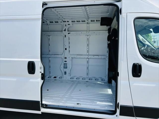 2026 Ram ProMaster 2500 Cargo Van Tradesman High Roof 159" WB w/Pass Seat