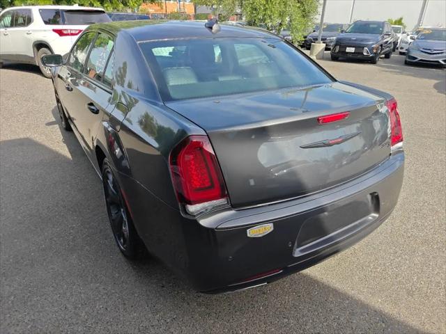 2023 Chrysler 300 300S