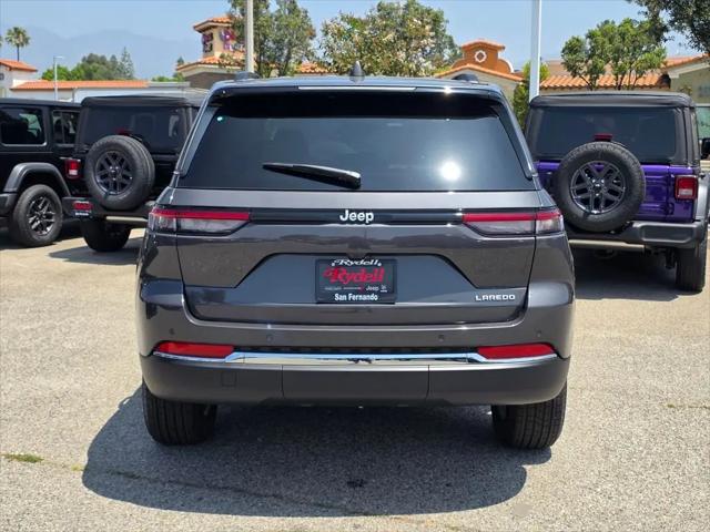 2026 Jeep Grand Cherokee Altitude 4x2