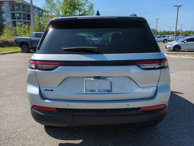 2025 Jeep Grand Cherokee Altitude 4x4