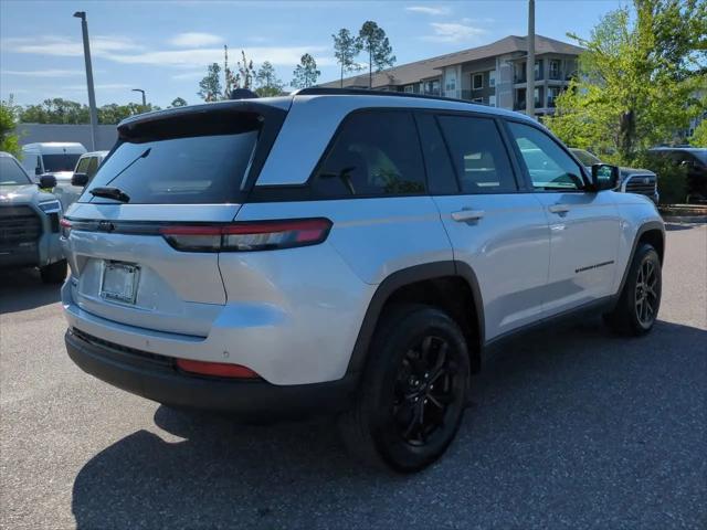2025 Jeep Grand Cherokee Altitude 4x4