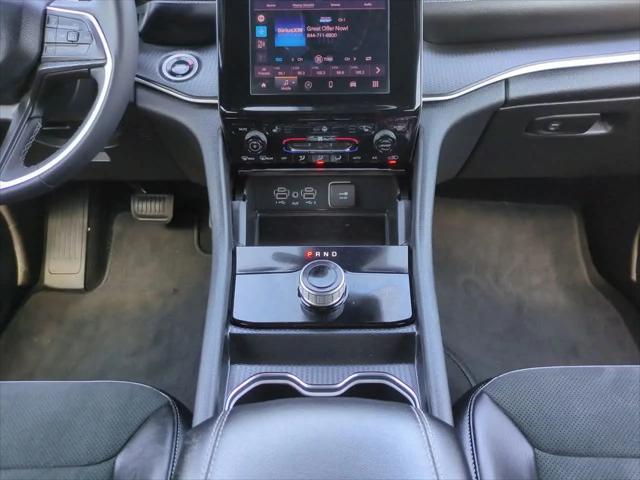 2025 Jeep Grand Cherokee Altitude 4x4
