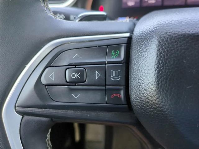 2025 Jeep Grand Cherokee Altitude 4x4