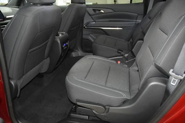 2026 Chevrolet Traverse FWD LT