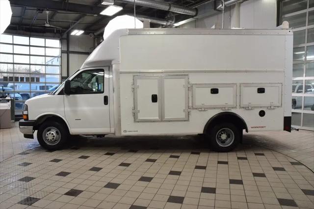 2026 Chevrolet Express Cutaway Work Van