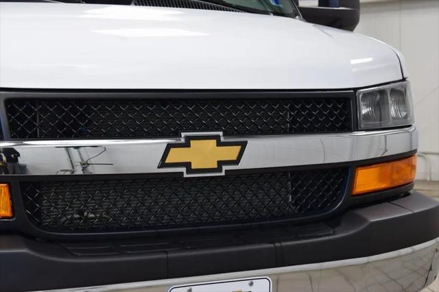 2026 Chevrolet Express Cutaway Work Van