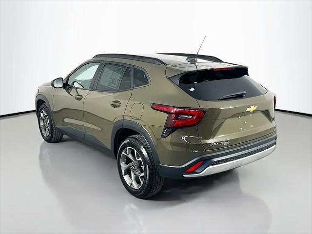 2024 Chevrolet Trax FWD LT