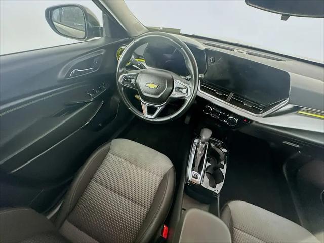 2024 Chevrolet Trax FWD LT