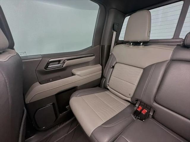 2025 Chevrolet Silverado 1500 4WD Crew Cab Short Bed ZR2