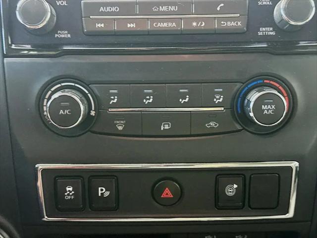 2024 Nissan Titan Crew Cab SV 4x4