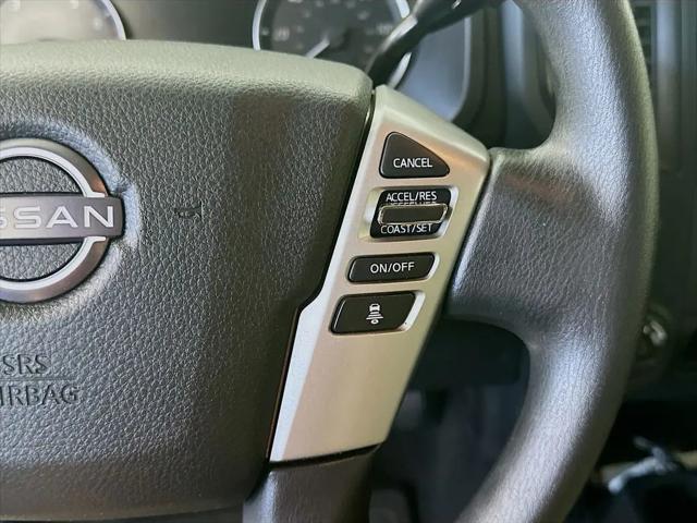 2024 Nissan Titan Crew Cab SV 4x4