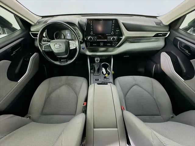 2021 Toyota Highlander LE