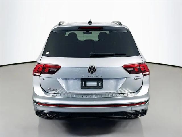 2023 Volkswagen Tiguan 2.0T SE R-Line Black