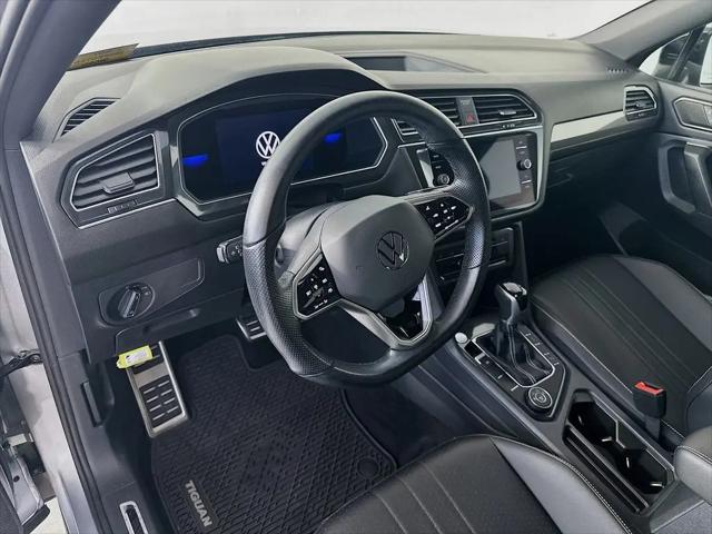 2023 Volkswagen Tiguan 2.0T SE R-Line Black