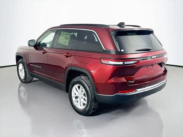 2026 Jeep Grand Cherokee Altitude 4x2