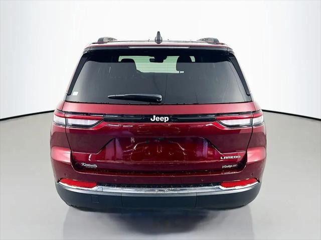 2026 Jeep Grand Cherokee Altitude 4x2
