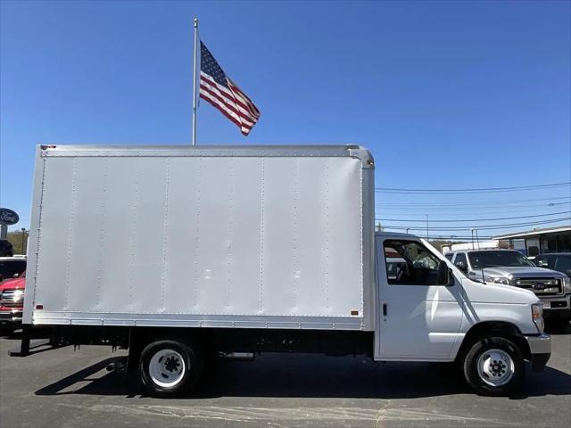 2027 Ford E-Series Cutaway E-Series Cutaway