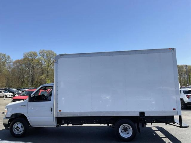 2027 Ford E-Series Cutaway E-Series Cutaway