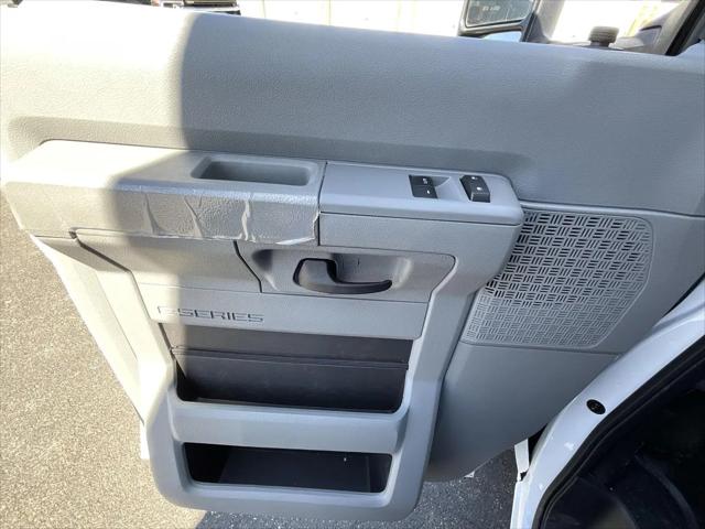 2027 Ford E-Series Cutaway E-Series Cutaway