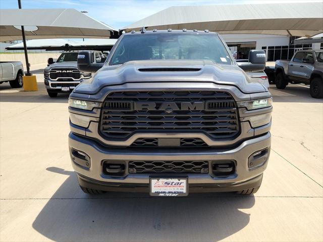2026 RAM Ram 2500 RAM 2500 BLACK EXPRESS CREW CAB 4X4 8 BOX