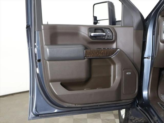 2020 GMC Sierra 2500HD 4WD Crew Cab Standard Bed Denali