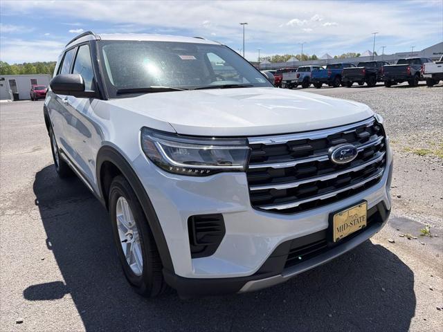 2025 Ford Explorer Active 2025 Ford Explorer Active