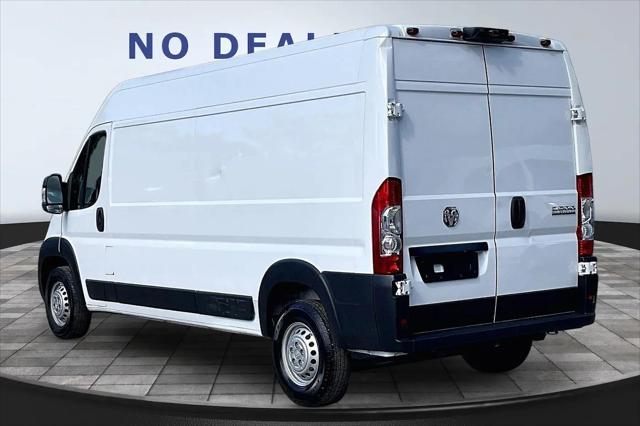 2024 Ram ProMaster 2500 Cargo Van Tradesman High Roof 159" WB w/Pass Seat