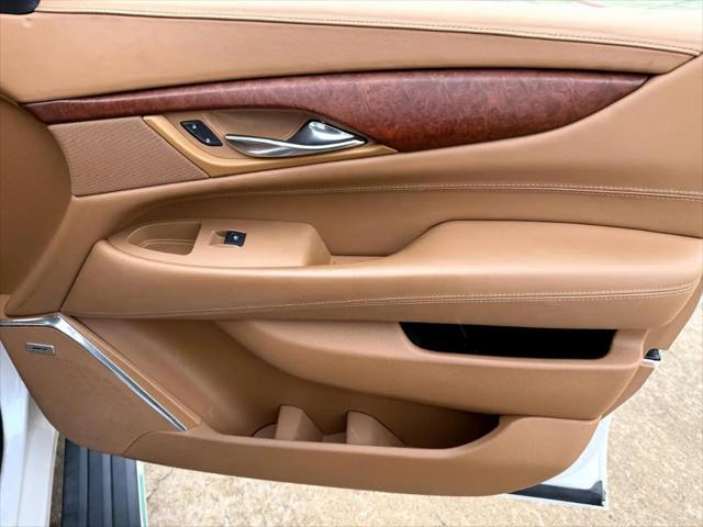 2016 Cadillac Escalade ESV Platinum