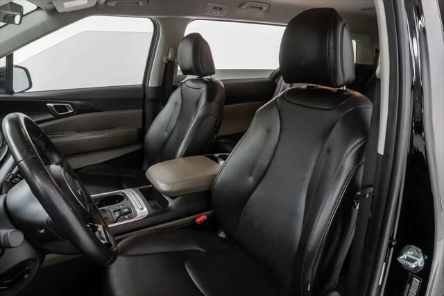 2025 Kia Carnival MPV LXS