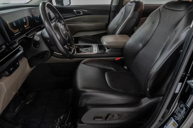 2025 Kia Carnival MPV LXS