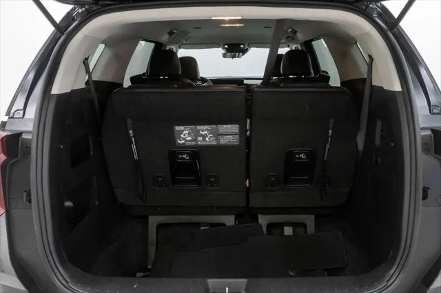 2025 Kia Carnival MPV LXS