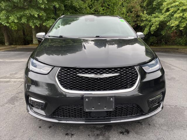 2023 Chrysler Pacifica Hybrid Limited