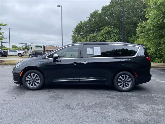 2023 Chrysler Pacifica Hybrid Limited