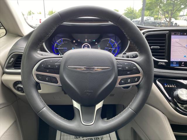 2023 Chrysler Pacifica Hybrid Limited