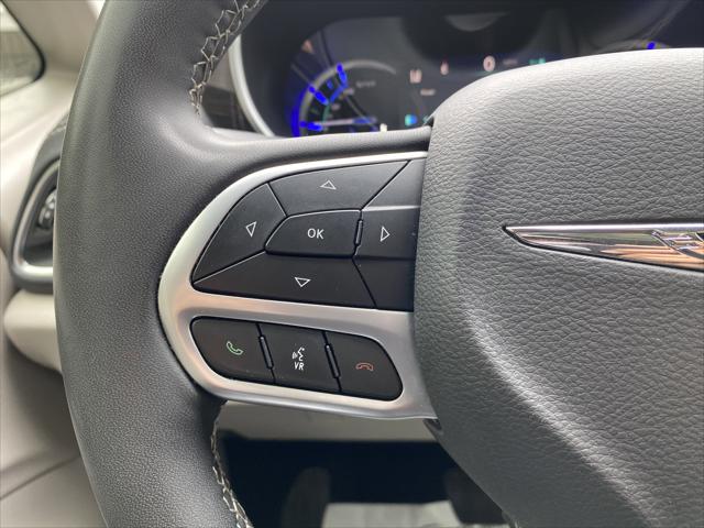 2023 Chrysler Pacifica Hybrid Limited