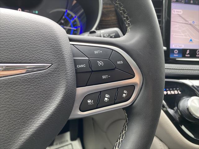 2023 Chrysler Pacifica Hybrid Limited