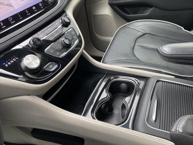 2023 Chrysler Pacifica Hybrid Limited