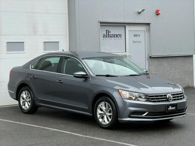 2016 Volkswagen Passat 1.8T S