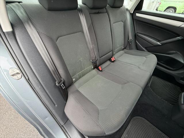 2016 Volkswagen Passat 1.8T S