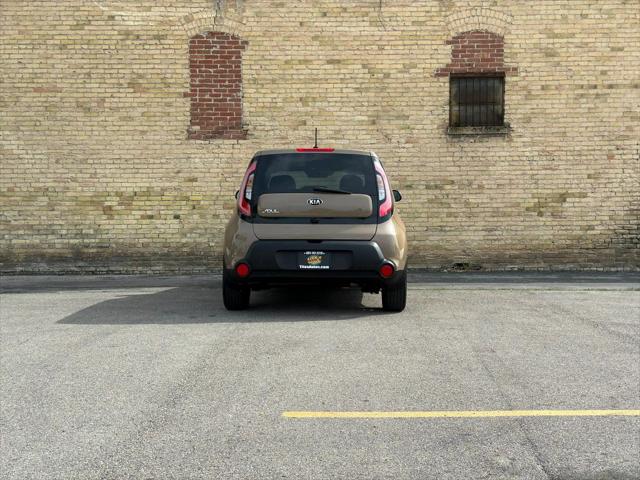 2015 Kia Soul +