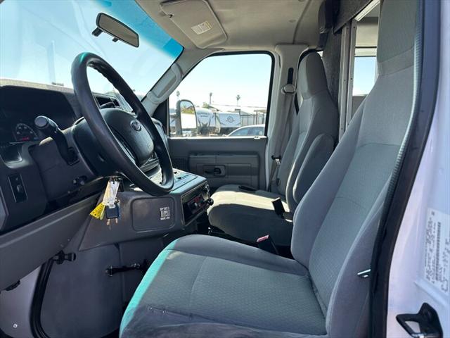 2011 Ford E-350 Super Duty 3DR Cargo Extended