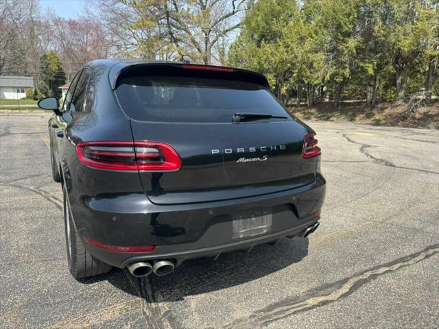 2016 Porsche Macan S