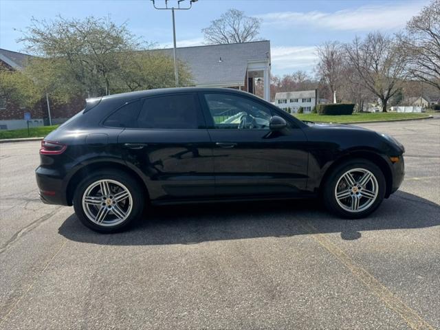 2016 Porsche Macan S