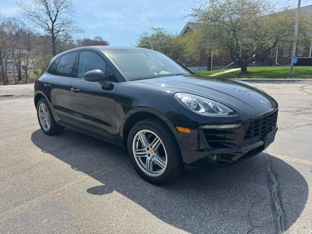 2016 Porsche Macan S
