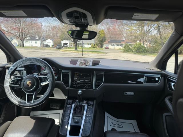 2016 Porsche Macan S