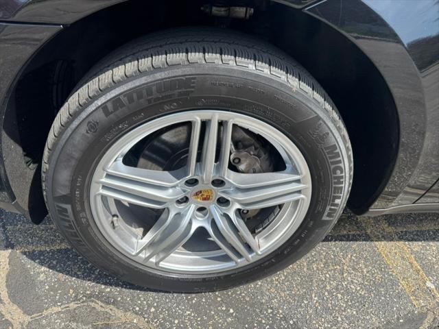 2016 Porsche Macan S