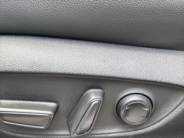 2025 Toyota Grand Highlander LE